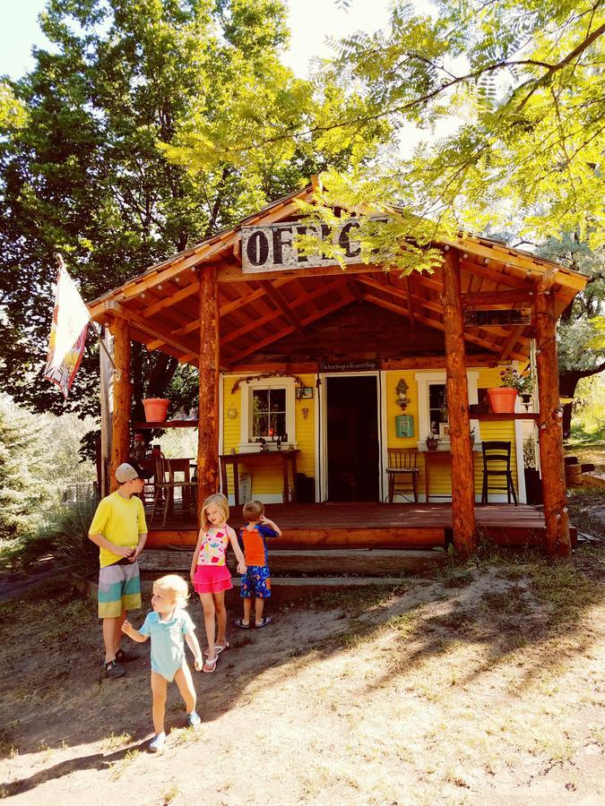Bristol Cabins Lava Hot Springs Luaran gambar